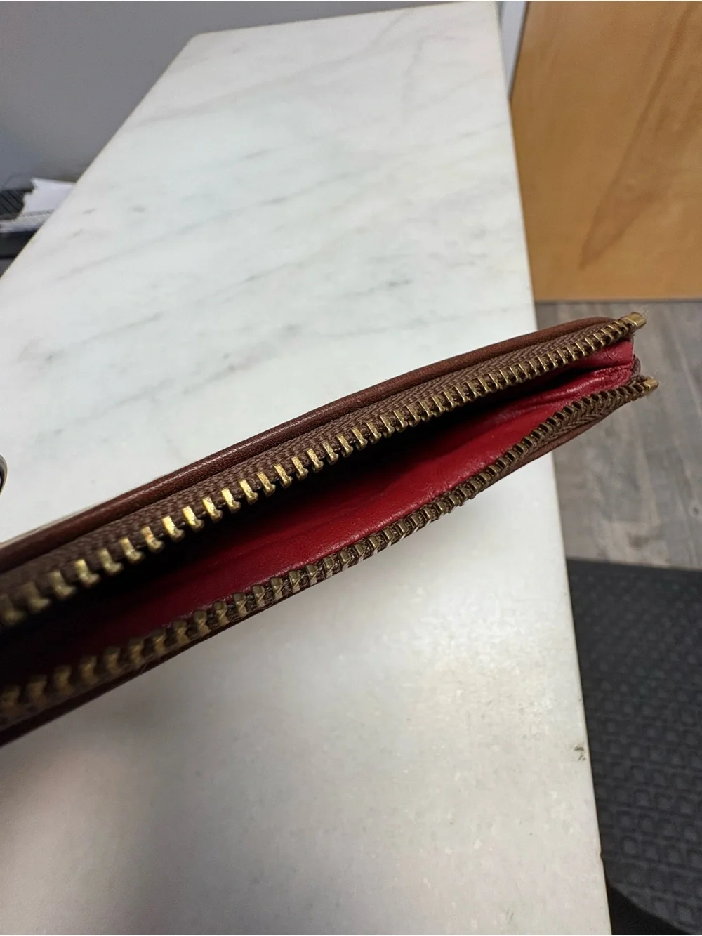 Dooney & Bourke compact brown